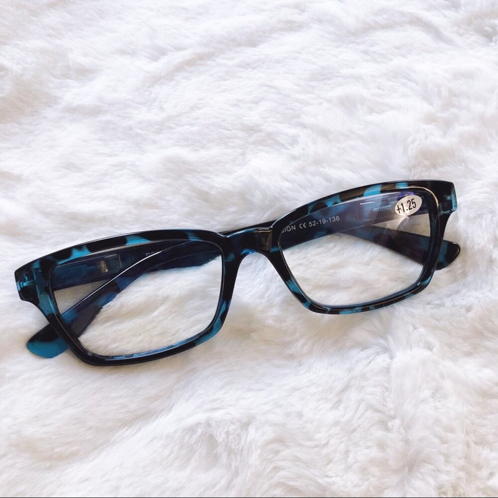 Ashley Blue Pattern Reader Blue Light Glasses